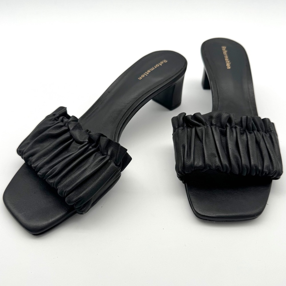 Reformation Black Ruffled Mules - Picture 4 of 10